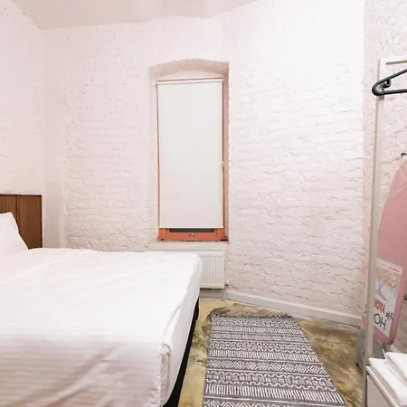 Apartment Penelope's Loft: Just Renovated 5br In City Centre Istanbul